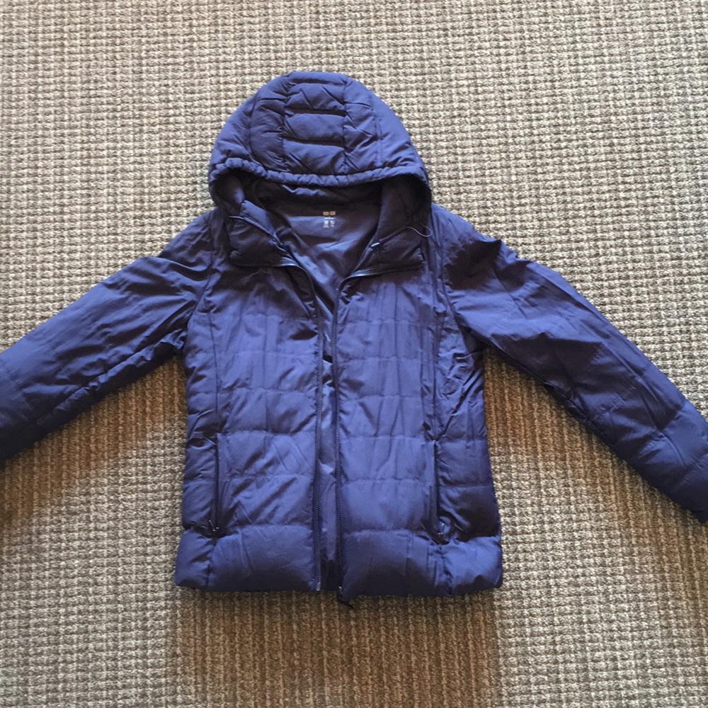 Uniqlo Down Puffer Jacket- Navy Blue Small